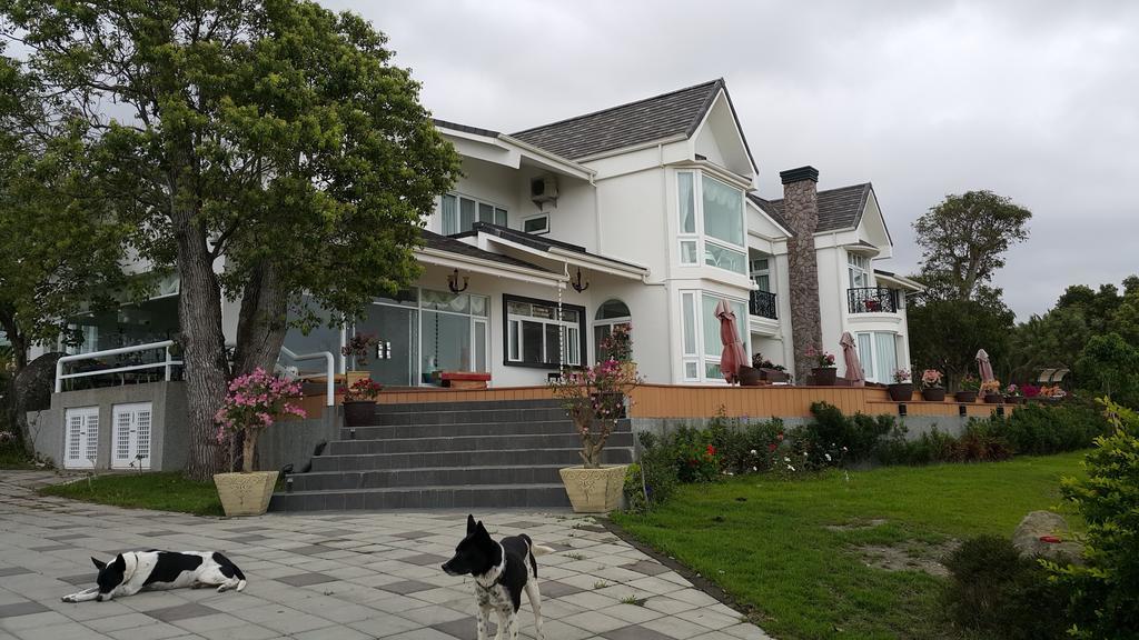 Dear Garden Bed & Breakfast Donghe Exterior photo